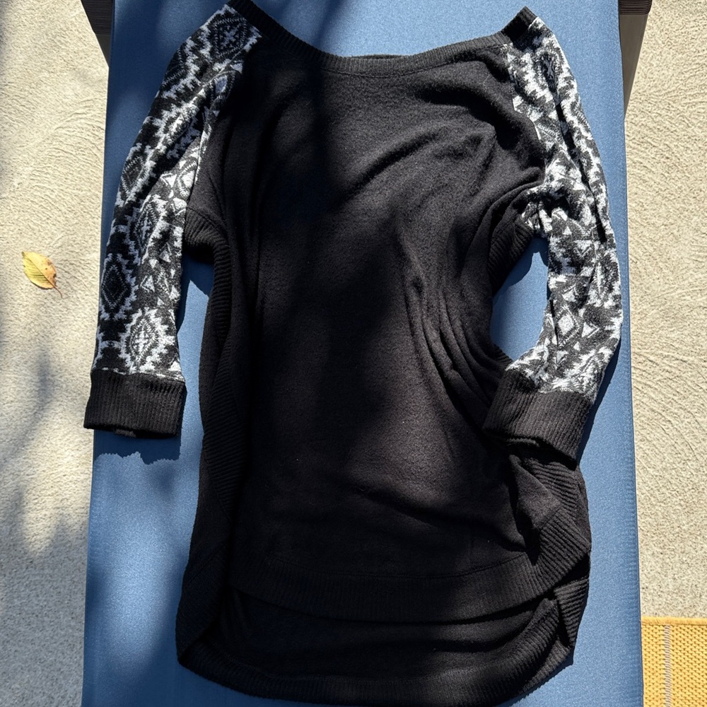 Maurices Black Sweatshirt with White Patterned Sleeves